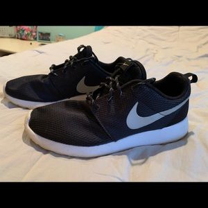 Nike Roche Run